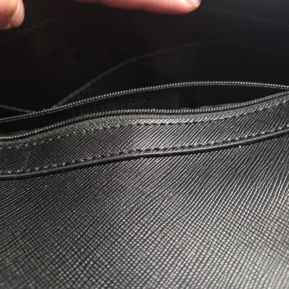 🎉HP🎉 Kate Spade NWT Staci Saffiano Leather Shoulder Bag - Picture 13 of 15